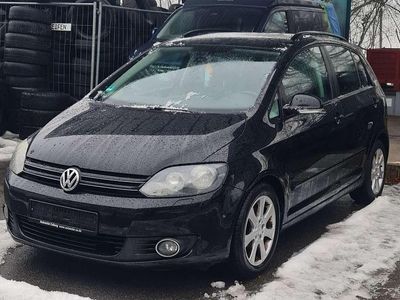 Schwarz Gebraucht 2010 VW Golf VI Team Kleinwagen | 3.000 € (Guter Preis)