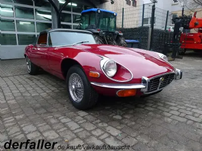 Używany Jaguar E-Type 268 KM (197 kW) 1971 Czerwony Kabriolet