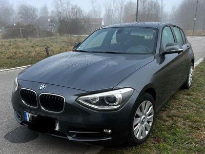 Gebraucht BMW 118 Sport Line 170 PS (125 kW) 2011 Grau Kleinwagen