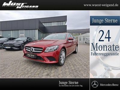 Gebraucht Mercedes C220 Avantgarde 194 PS (142 kW) 2019 Rot Limousine