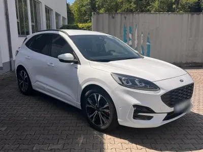 Gebraucht Ford Kuga ST 152 PS (111 kW) 2021 Weiß SUV