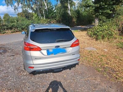 Beige Gebraucht 2018 Ford Focus Kombi | 14.750 € (Fairer Preis)