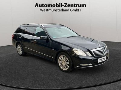 Gebraucht Mercedes E220 Elegance 170 PS (125 kW) 2012 Obsidianschwarz Kombi