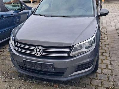 Gebraucht VW Tiguan 122 PS (89 kW) 2014 Blau SUV