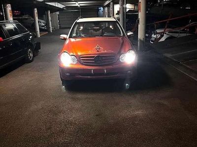 Mercedes C200