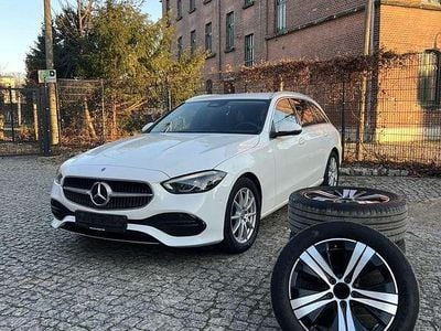 Gebraucht Mercedes C220 Avantgarde 200 PS (147 kW) 2023 Weiß Kombi