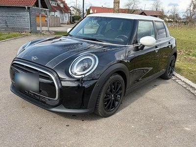 Gebraucht Mini Cooper 136 PS (100 kW) 2022 Schwarz Kleinwagen