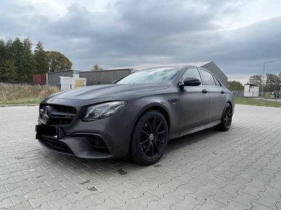 Mercedes E63S AMG
