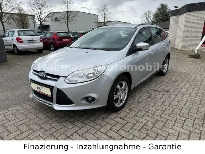 Gebraucht Ford Focus Trend 120 PS (88 kW) 2011 Silber Kombi