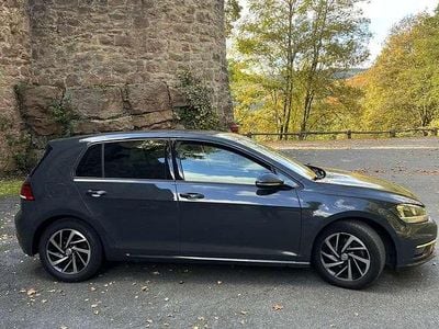 Gebraucht VW Golf VII Join 131 PS (96 kW) 2018 Limousine