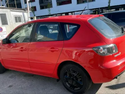 Gebraucht Mazda 3 110 PS (80 kW) 2007 Rot Limousine