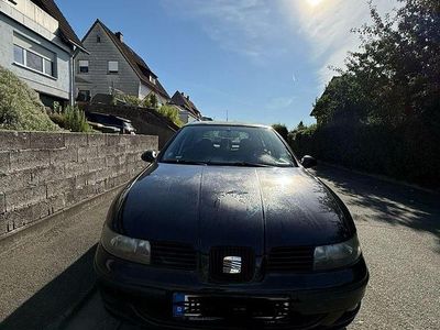 Usata Seat Leon Stella 105 CV (77 kW) 2005 Nero Utilitaria