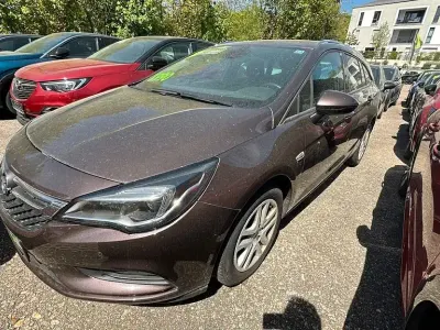 Gebraucht Opel Astra 105 PS (77 kW) 2016 Braun Kombi