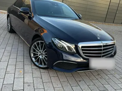 Gebraucht Mercedes E400 340 PS (250 kW) 2018 Andere farben Limousine