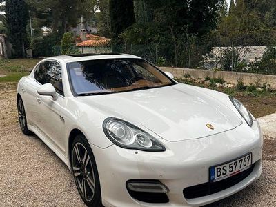 Porsche Panamera Turbo
