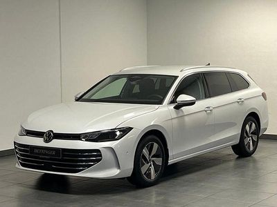 Second-hand VW Passat Business 150 CP (110 kW) 2025 Alb Berlinǎ