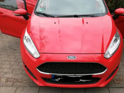 Gebraucht Ford Fiesta 95 PS (69 kW) 2017 Rot Kleinwagen