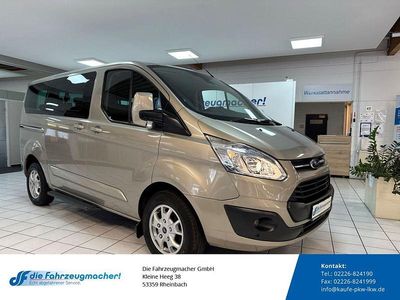 Grau Gebraucht 2013 Ford Transit Custom Titanium Van / Kleinbus | 16.788 €