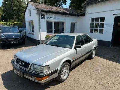 Gebraucht Audi V8 250 PS (183 kW) 1990 Silber Limousine