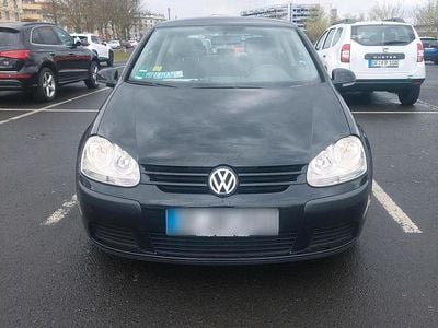 Gebraucht VW Golf V 75 PS (55 kW) 2005 Schwarz Kleinwagen