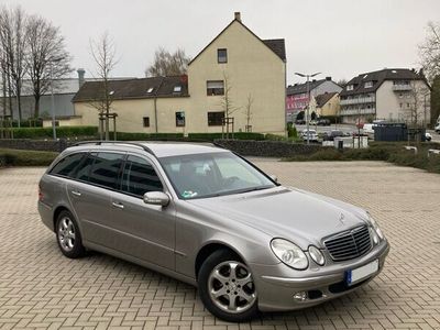 gebraucht Mercedes E240 4-Matic V6