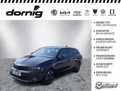 Gebraucht Opel Astra 131 PS (96 kW) 2024 Schwarz Kleinwagen