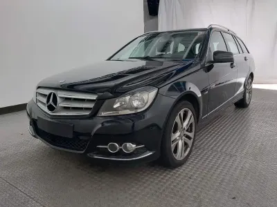 Gebraucht Mercedes C180 120 PS (88 kW) 2011 Schwarz Kombi