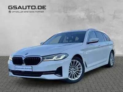 Usata BMW 530e Sport Line 360 CV (264 kW) 2021 Bianco Station wagon