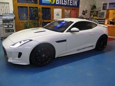 Weiß Gebraucht 2016 Jaguar F-Type Coupé | 49.850 €