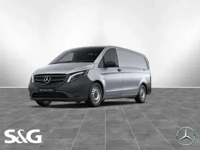 Gebraucht Mercedes Vito 136 PS (100 kW) 2022 Silber Van