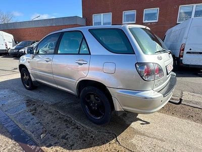 Gebraucht Lexus RX300 201 PS (147 kW) 2001 Silber SUV