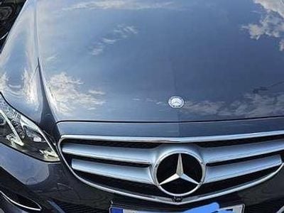 Gebraucht Mercedes E400 Avantgarde 333 PS (244 kW) 2015 Limousine