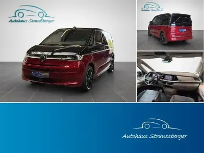 Używany VW Multivan Style 150 KM (110 kW) 2024 Czerwony Minivan