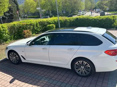 Gebraucht BMW 520 Sport Line 190 PS (139 kW) 2017 Grau Kombi