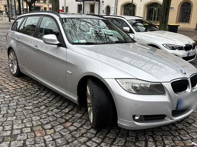 Second-hand BMW 320 105 CP (77 kW) 2010 Argintiu Break