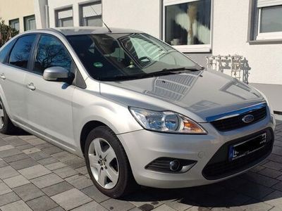 gebraucht Ford Focus 1,6 Ti-VCT Silver Magic Silver Magic