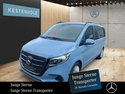 Gebraucht Mercedes V220 Style 163 PS (119 kW) 2025 Vintageblau Van / Kleinbus