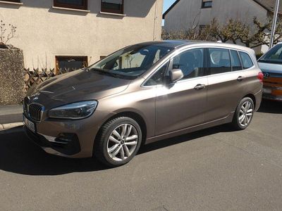 Usata BMW 218 Luxury Line 150 CV (110 kW) 2019 Beige Station wagon