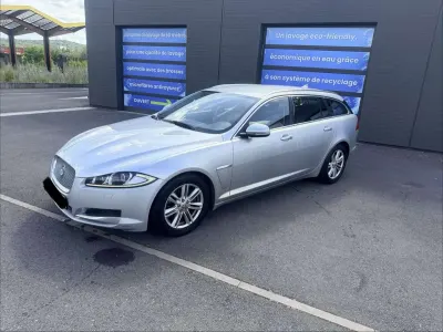 Gebraucht Jaguar XF Sportbrake 163 PS (119 kW) 2015 Kombi