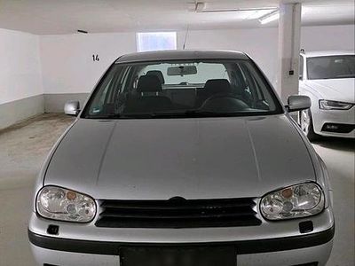 VW Golf IV