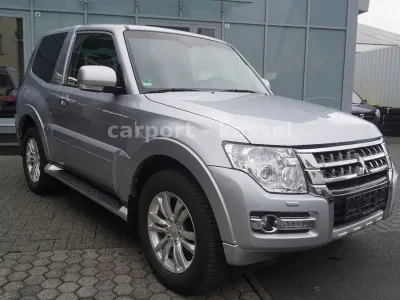 Gebraucht Mitsubishi Pajero Plus 200 PS (147 kW) 2016 Silber SUV