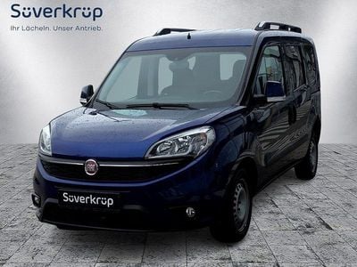Usata Fiat Doblò Lounge 95 CV (69 kW) 2017 Blu Monovolume