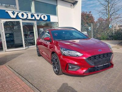 Second-hand Ford Focus ST-Line 182 CP (133 kW) 2020 Roșu Berlinǎ