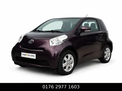 Gebraucht Toyota iQ Basis 68 PS (50 kW) 2009 Violet Kleinwagen