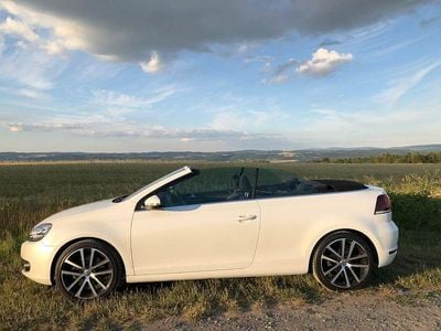 Gebraucht VW Golf Cabriolet 160 PS (117 kW) 2012 Weiß Cabrio