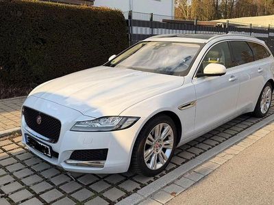 Gebraucht Jaguar XF Sportbrake Portfolio 300 PS (220 kW) 2018 Weiß Kombi