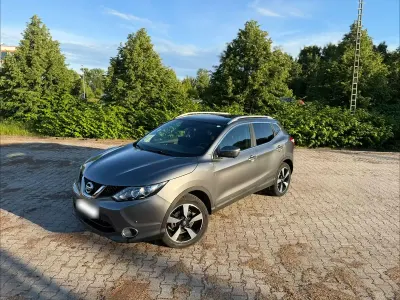 Gebraucht Nissan Qashqai 360º 116 PS (85 kW) 2014 Grau SUV