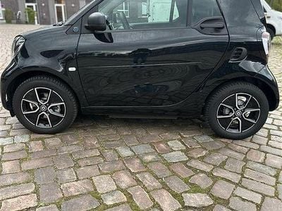 Second-hand Smart ForTwo Electric Drive 60 kW (82 CP) 2023 Negru Coupe