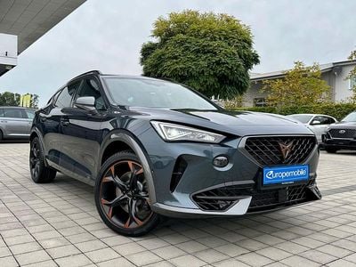 Magnetic grau metalllic/grau Gebraucht 2024 Cupra Formentor VZ SUV | 40.700 € (Teuer)