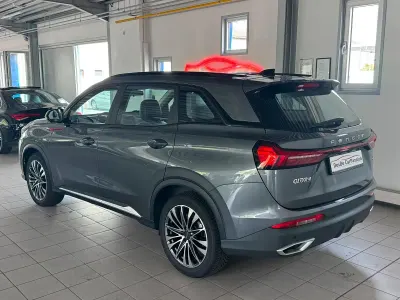 Gebraucht DFSK Fengon 177 PS (130 kW) 2024 Grau SUV